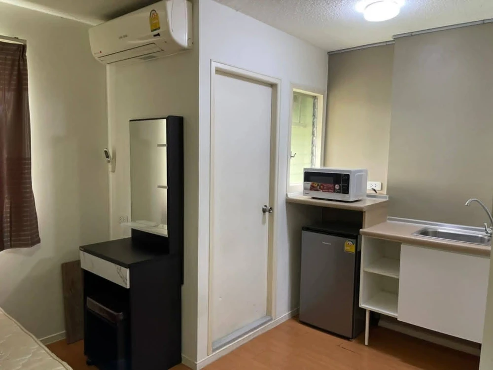 ปล่อยเช่า คอนโ ดลุมพินี ร่มเกล้า-สุวรรณภูมิ ห้องสตูดิโอ ชั้น 2 ไม่สูง ราคาอย่างคุ้ม พลาดแล้วจะเสียดายทีหลัง