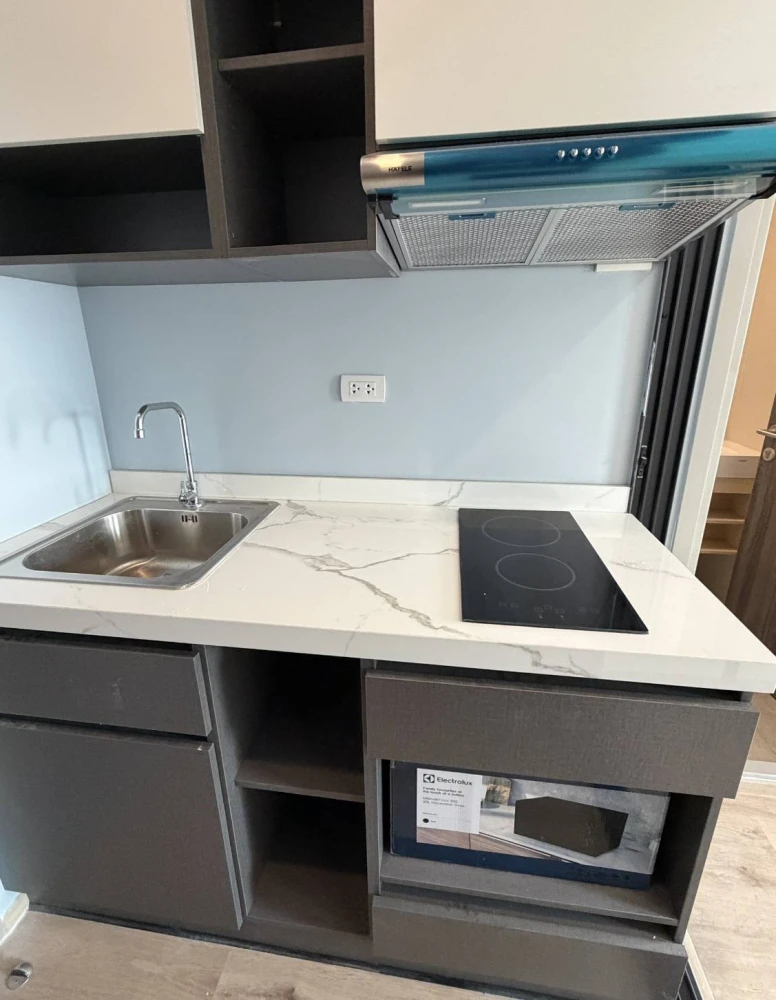 ปล่อยเช่า เดอะริช พระราม9 - ศรีนครินทร์ (ตึกหน้า) เฟอร์นิเจอร์ครบ พร้อมอยู่