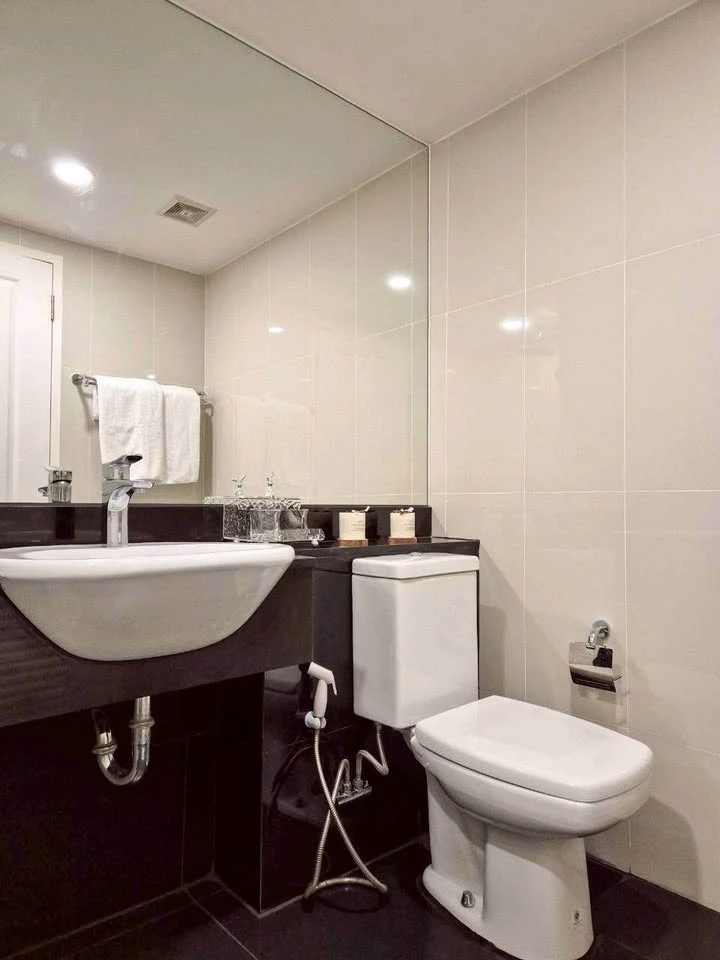 ปล่อยเช่า โครงการชาโตว์ อินทาวน์ ปิ่นเกล้า ห้องใหม่ เฟอร์ครบพร้อมอยู่ค่ะ