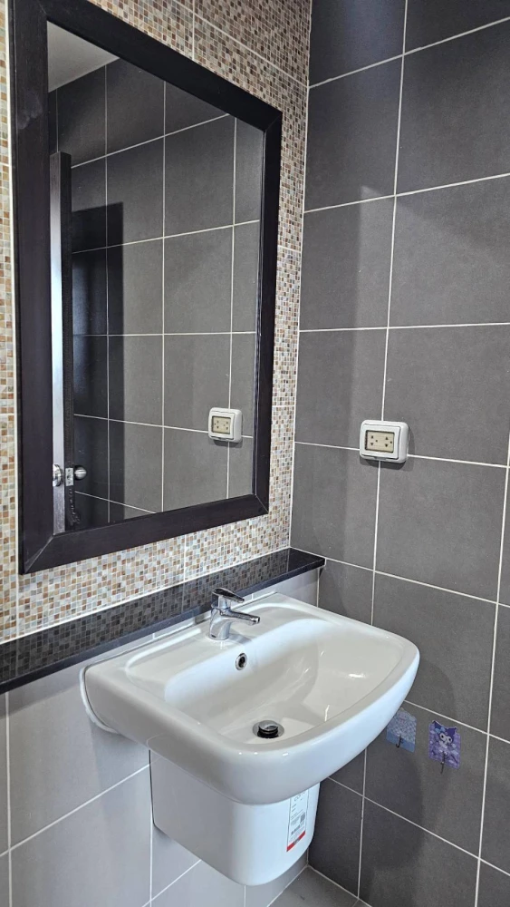 ปล่อยเช่า G condo ศรีราชา ห้องกว้างขวาง พื้นที่ใช้สอยเยอะ ราคาดี รีบมาจองเลย อย่ารอช้า