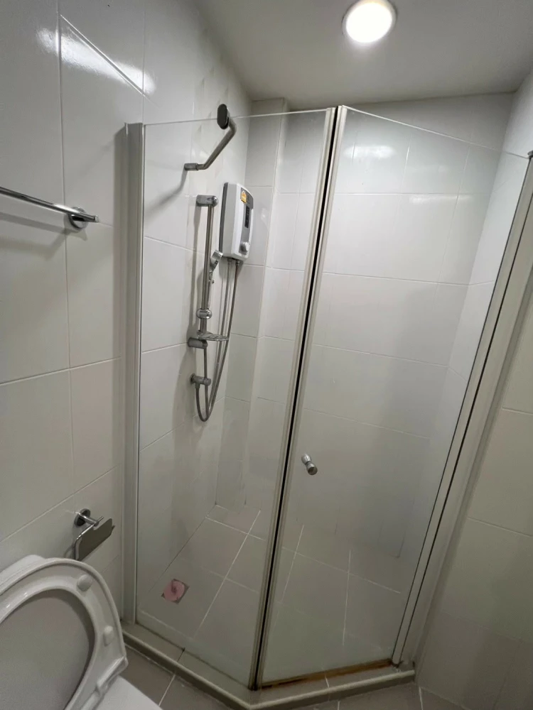 ปล่อยเช่า J-CONDO สาทร-กัลปพฤกษ์ 2 ห้องนอน 1 ห้องน้ำ ได้วิวสระ เฟอร์ครบหิ้วกระเป๋าเข้าอยู่ได้เลยจ้า