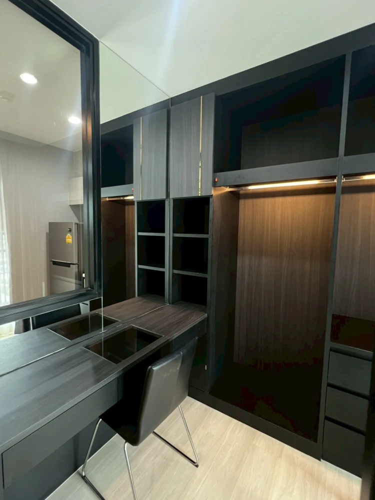 ปล่อยเช่า Life Asoke ห้องสวยมากก โทนหินอ่อนเรียบหรู ถ่ายรูปขึ้นสุด ๆ ครัวบิวท์อินครบ(สวยมาก) จองเลย