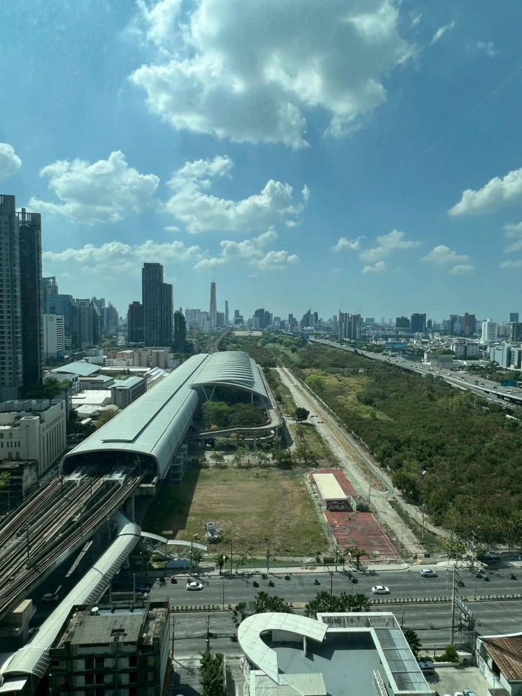 ปล่อยเช่า Life Asoke ห้องสวยมากก โทนหินอ่อนเรียบหรู ถ่ายรูปขึ้นสุด ๆ ครัวบิวท์อินครบ(สวยมาก) จองเลย