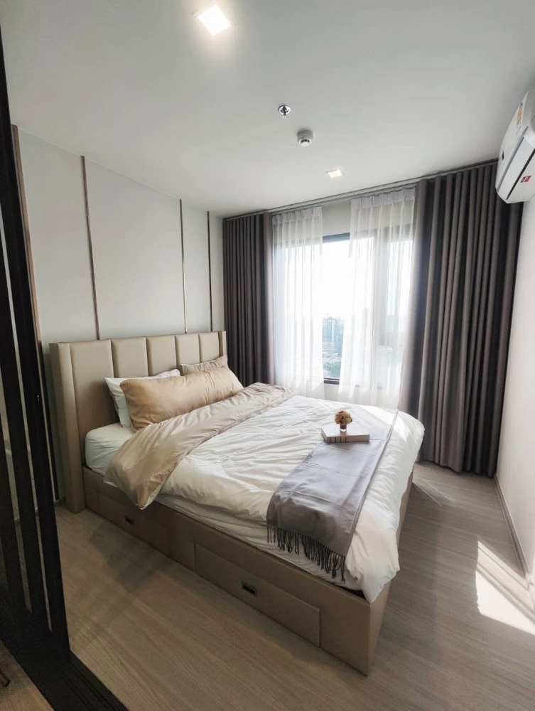 ปล่อยเช่า Life Sathorn Sierra ชั้นสูง ห้องมุม มีความเป็นส่วนตัวสูง 1 Bed มี Walk-in Closet ในตัว จองเลย