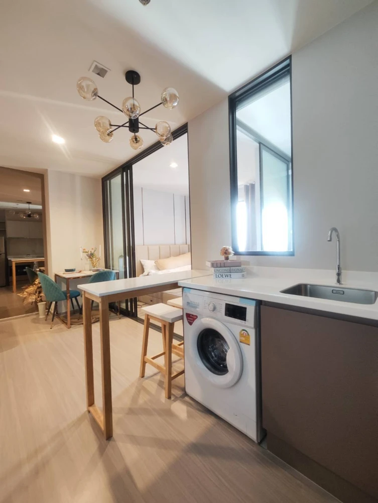 ปล่อยเช่า Life Sathorn Sierra ชั้นสูง ห้องมุม มีความเป็นส่วนตัวสูง 1 Bed มี Walk-in Closet ในตัว จองเลย