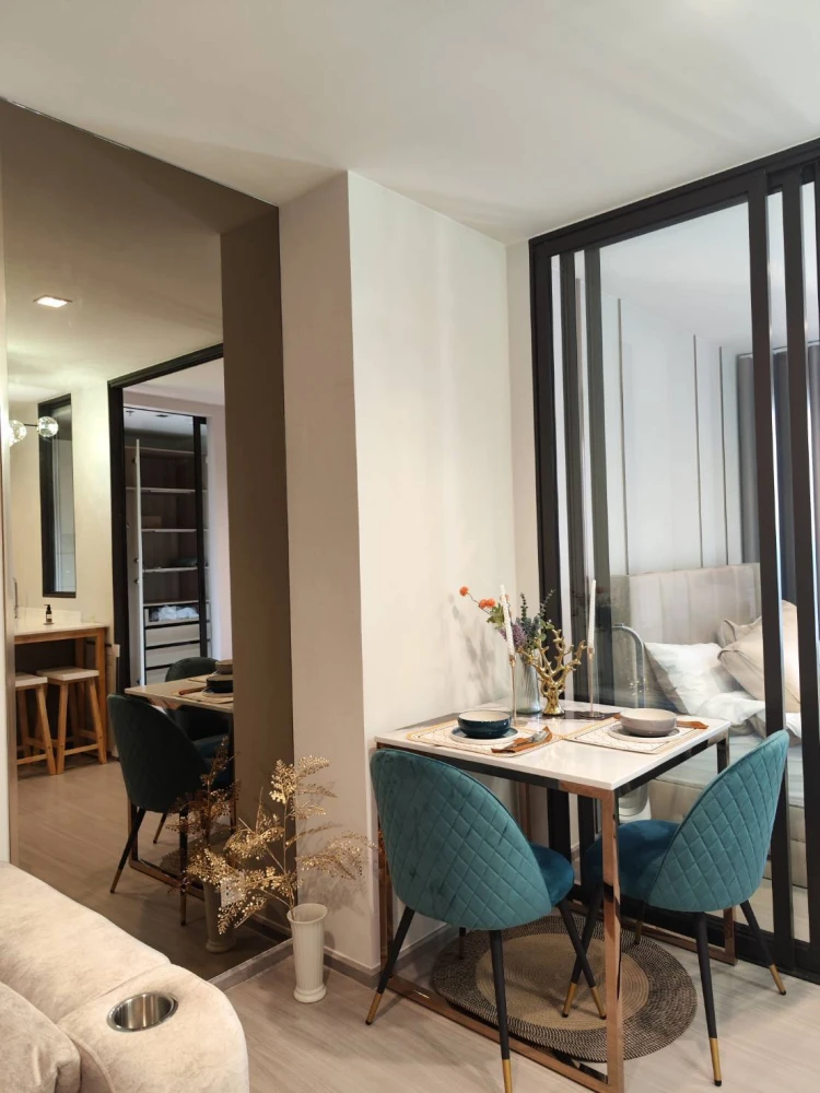 ปล่อยเช่า Life Sathorn Sierra ชั้นสูง ห้องมุม มีความเป็นส่วนตัวสูง 1 Bed มี Walk-in Closet ในตัว จองเลย
