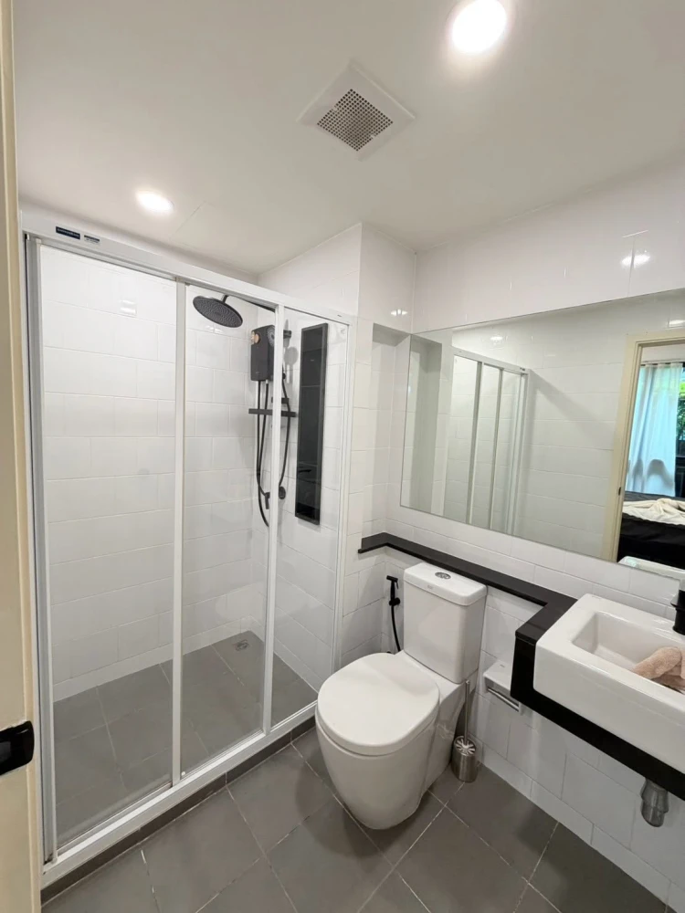 ปล่อยเช่า Notting Hill The Exclusive CharoenKrung ห้องแต่งพร้อมอยู่ เฟอร์ เครื่องใช้ไฟฟ้าครบ ราคาดี รีบย้ายด่วนๆ