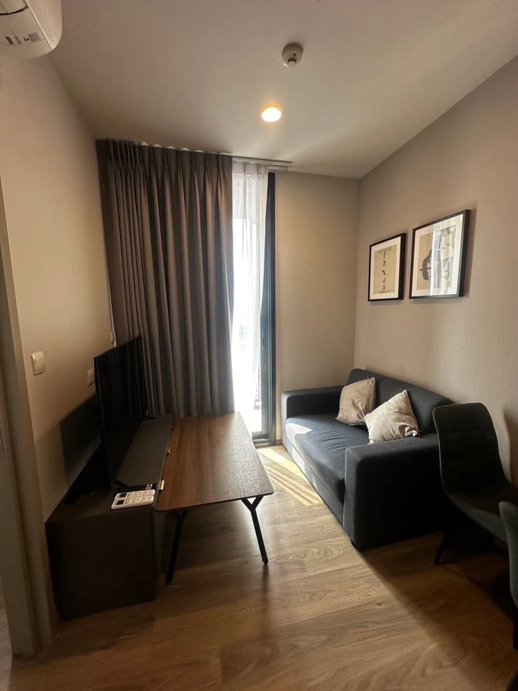 ปล่อยเช่า Oka Haus Sukhumvit 36  ห้องแต่งสไตล์ minimal and modern อบอุ่น สบายตา วิว ดีสุด เห็นโค้งแม่น้ำเจ้าพระยา