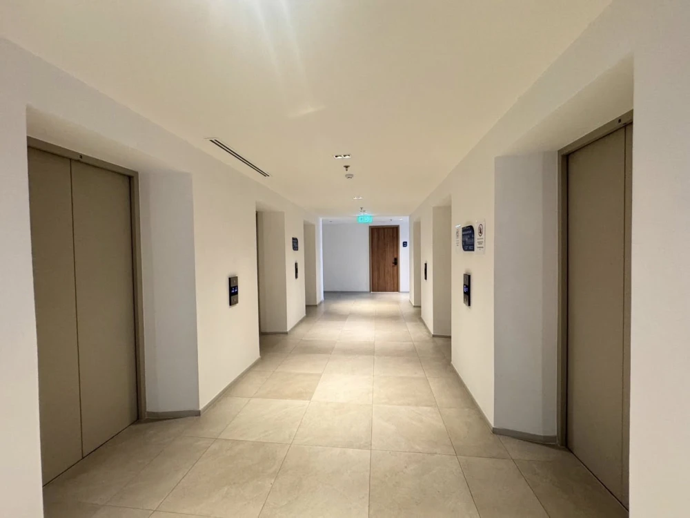 ปล่อยเช่า  The LIVIN Phetkasem ห้องStudio ชั้น 33 ได้วิวสูง มาพร้อมเฟอร์ เครื่องใช้ไฟฟ้าครบ จองด่วนๆ