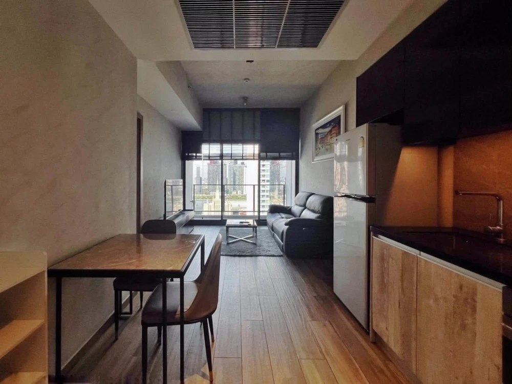 ปล่อยเช่า The Loft Asoke ห้องใหญ่อยู่สบาย พื้นที่ใช้สอยจุใจ สิ่งอำวยความสะดวกครบ ราคาอย่างดี มาจองเลย