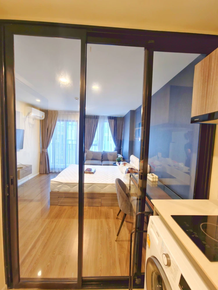 ปล่อยเช่า The origin รามอินทรา 83 ห้องพร้อมอยู่ เฟอร์ เครื่องใช้ไฟฟ้าครบ ลากกระเป๋าเข้าอยู่ได้เลย