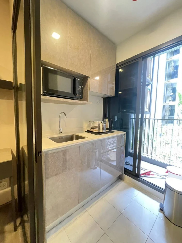 สุดปัง ให้เช่าคอนโด The Politan Breeze ห้องตกแต่งสวย 30ตรม. เฟอร์แน่น หิ้วกระเป๋าเข้าอยู่ได้เลย ด่วน