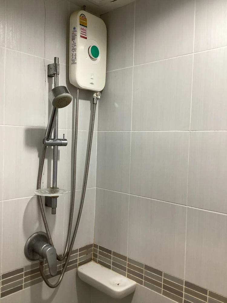 หัวข้อ คอนโด ลุมพินี เพลส ศรีนครินทร์-หัวหมาก สเตชั่น ให้เช่า  ตัวอย่าง หัวข้อประกาศ สำหรับคอนโด ลุมพินี เพลส ศรีนครินทร์-หัวหมาก สเตชั่น ให้เช่า (เล