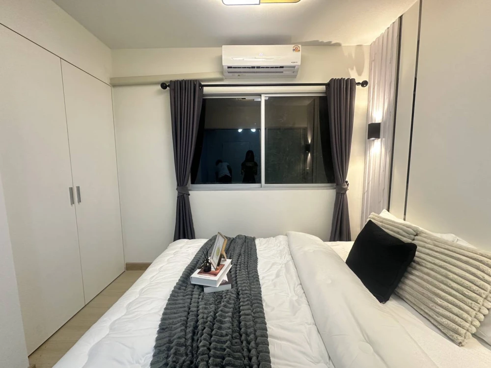 ห้องมาใหม่ พลัม รังสิต ทำห้องใหม่หมด ราคาดีมากก วิวสวน เห็นสระ