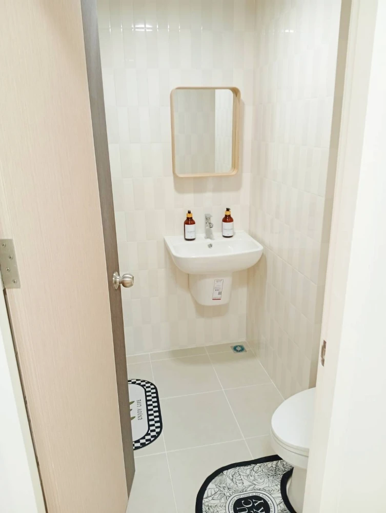 ห้องมาใหม่ ไอริส รีโนเวทใหม่หมด แนวมินิมอล อบอุ่น สบายตานัดชมห้องด่วนก่อนพลาด