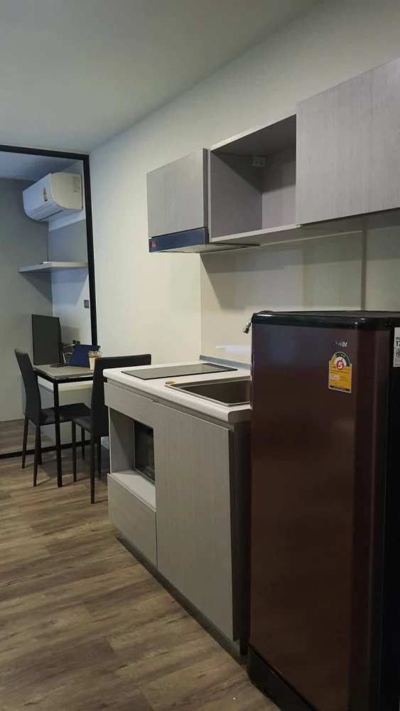 ห้องสวยมาก เฟอร์นิเจอร์และเครื่องใช้ไฟฟ้าอย่างดี สวยคุ้มค่าขนาดนี้ เช่าเลยที่ Modiz Interchange