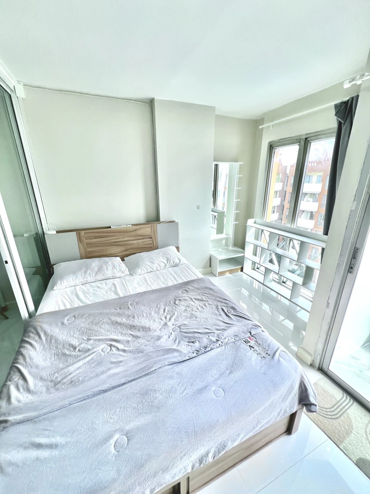 ให้เช่า Family Park Ladprao 48 ห้องแต่งสวยคุมโทนสุดปัง มาพร้อมเฟอร์และสิ่งอำนวยความสะดวกครบครัน รีบจองเลยตอนนี้