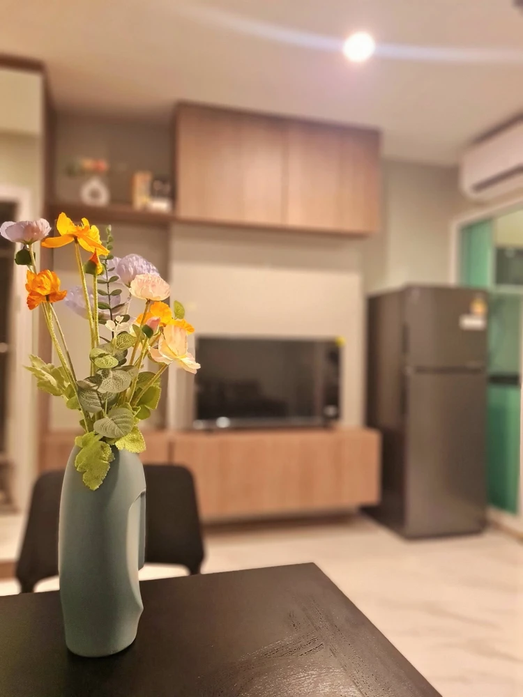 ให้เช่าคอนโดด่วนๆ Regent Home Bangna ห้องโปร่ง วิวโล่ง บรรยากาศดี สิ่งอำนวยความสะดวกครบ หิ้วกระเป๋าเข้าอยู่ได้เลย