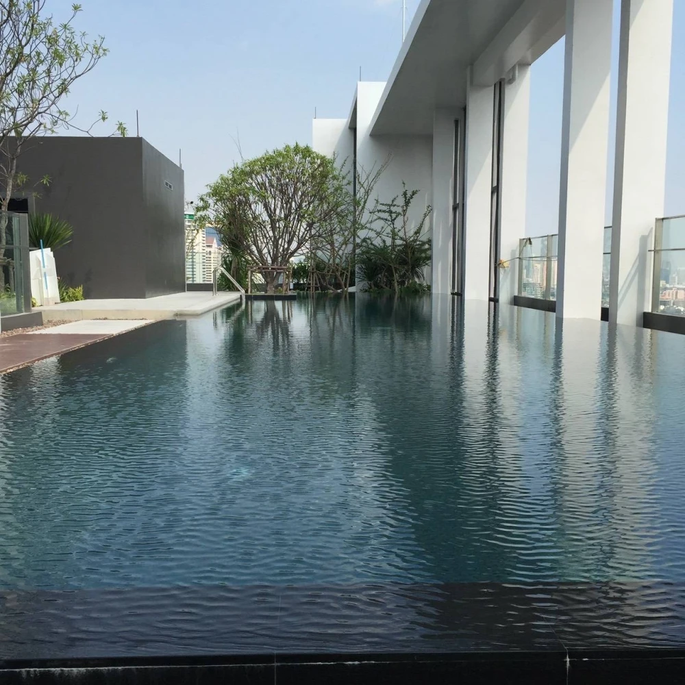 ให้เช่าคอนโดหรู Corner Room วิวสาทร–แม่น้ำเจ้าพระยา ✨ โครงการ Rhythm Sathorn–Narathiwas