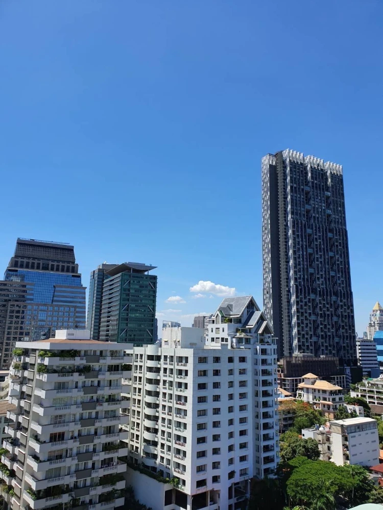 ให้เช่าคอนโดหรู Corner Room วิวสาทร–แม่น้ำเจ้าพระยา ✨ โครงการ Rhythm Sathorn–Narathiwas