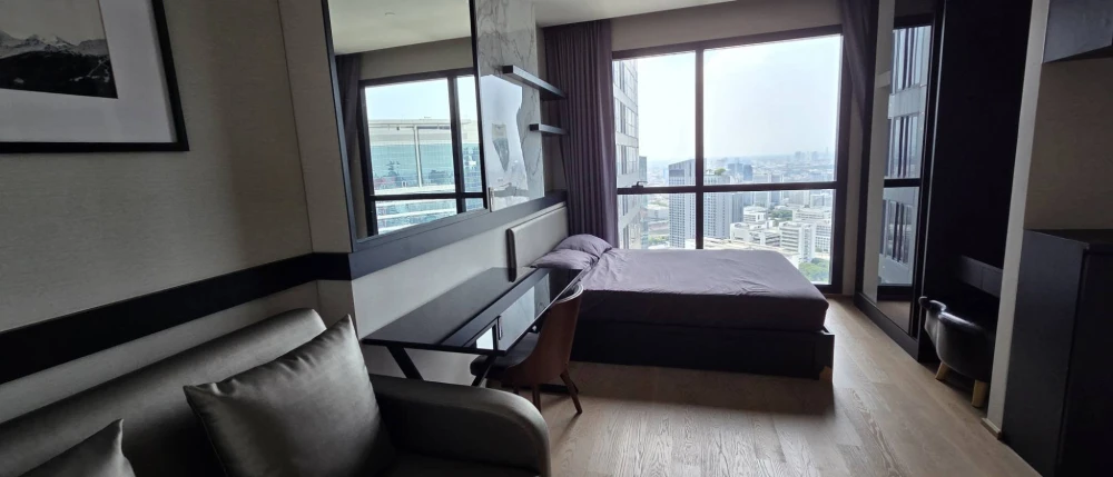 ให้เช่าคอนโดใกล้จุฬา ห้องสตูดิโอ Ashton Chula-Silom ชั้น 44 ได้วิวสูง สะดวกครบจบที่นี่ มาจองเลย อย่ารอช้า