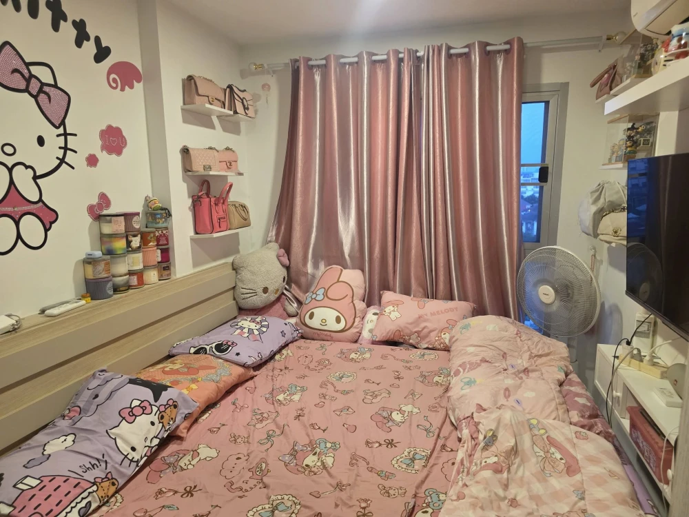 Condo for rent, Chewathai Hallmark Charan 13. Ready to move in. Fully furnished. Book now, don't miss out!