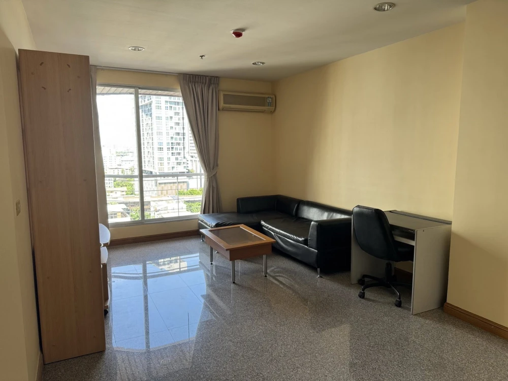 ให้เช่าคอนโด ปทุมวัน รีสอร์ท ห้องพร้อมอยู่ พื้นที่ใช้สอยเยอะ สิ่งอำนวยความสะดวกครบ มาจองได้แล้ววันนี้