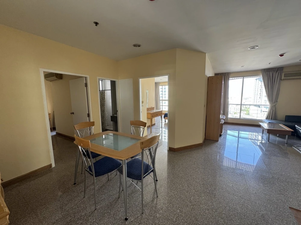 ให้เช่าคอนโด ปทุมวัน รีสอร์ท ห้องพร้อมอยู่ พื้นที่ใช้สอยเยอะ สิ่งอำนวยความสะดวกครบ มาจองได้แล้ววันนี้