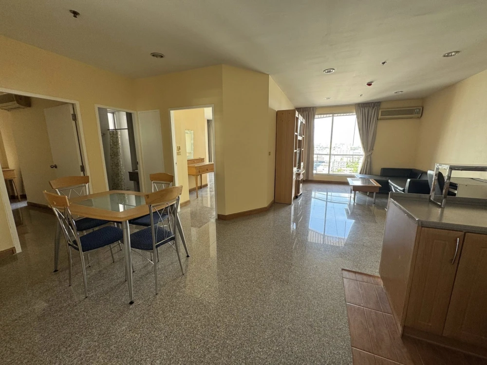 ให้เช่าคอนโด ปทุมวัน รีสอร์ท ห้องพร้อมอยู่ พื้นที่ใช้สอยเยอะ สิ่งอำนวยความสะดวกครบ มาจองได้แล้ววันนี้