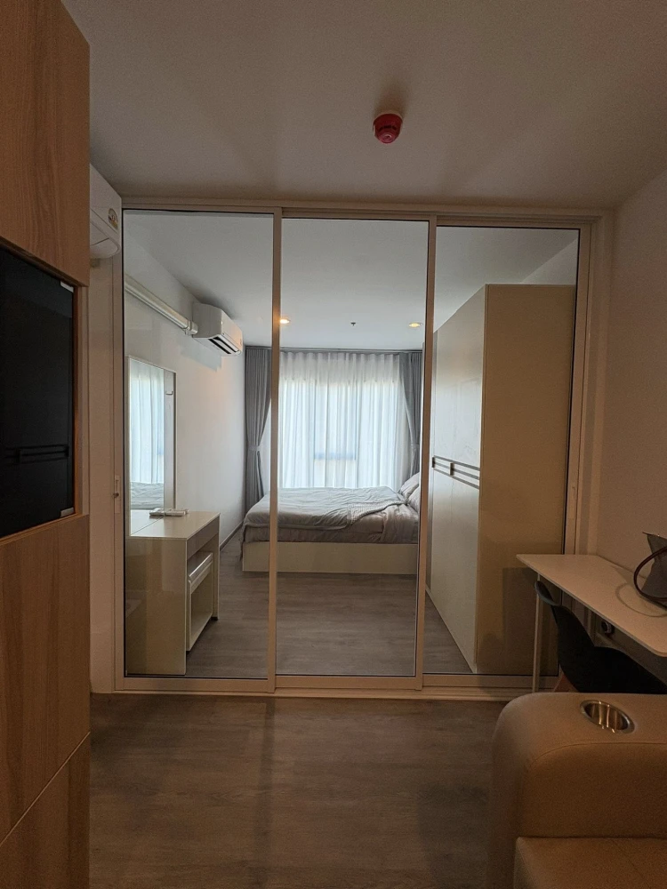 ให้เช่าคอนโด รีเจนท์ โฮม วุฒากาศ ห้องแต่งน่าอยู่ สิ่งอำนวยความสะดวกครบ มาแต่ตัวเข้าอยู่ได้เลย อย่ารอช้า