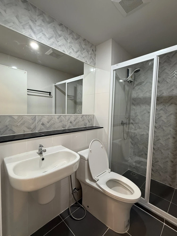 ให้เช่าคอนโด รีเจ้นท์ บางนา ห้องแต่งน่าอยู่ เฟอร์ เครื่องใช้ไฟฟ้าครบ ราคาดี มาจองเลย อย่าพลาดเด็ดขาด