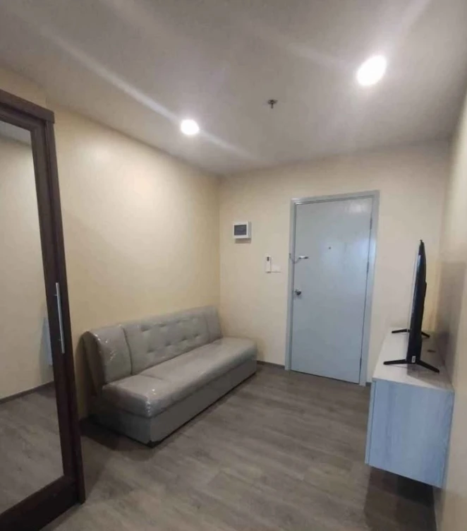 ให้เช่าคอนโด รีเจ้นท์ โฮม วุฒากาศ ห้องกั้นแยกเป็นสัดส่วน แบ่งโซนลงตัว ชั้นสูง ได้วิวดี จองเลย อย่าพลาด