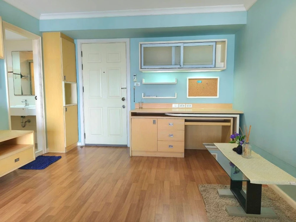 ให้เช่าคอนโด ลุมพินี เพลส นราธิวาส-เจ้าพระยา ห้องใหย๋อยู่สบาย พื้นที่ใช้สอยจุใจ ชั้น 27 วิวเมือง ไม่มีตึกบัง รีบย้าย