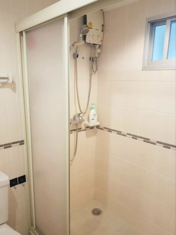 ให้เช่าคอนโด ลุมพินี เพลส พระราม 8 ห้องพร้อมอยู่ พื้นที่ใช้สอยจุใจ ราคาอย่างโดน มาจองได้แล้ววันนี้ อย่าพลาด