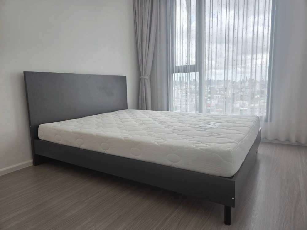 ให้เช่าคอนโด เดนิม จตุจักร 1 Bedroom plus ชั้น 20 วิวสระว่ายน้ำ เฟอร ์เครื่องช้ไฟฟ้าครบ ไม่จองแล้วจะเสียดาย