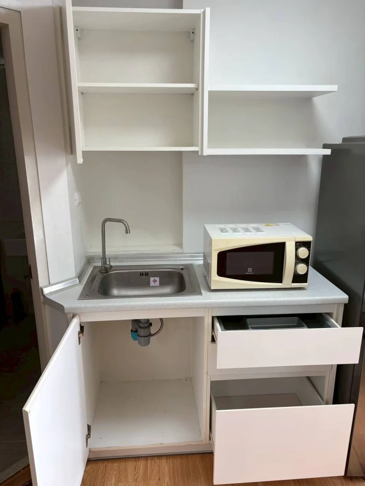 ให้เช่าคอนโด เดอะทรัสต์ เรสซิเด้นซ์ ปิ่นเกล้า 1 ห้องนอน 1 ห้องน้ำ พร้อมอยู่ เฟอรืครบ จองเลยจ้า