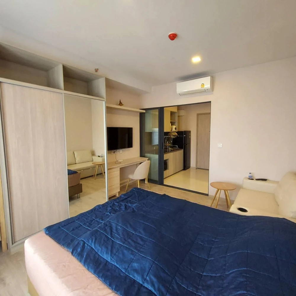 ให้เช่าคอนโด​ เดอะทรี พัฒนาการ​ เอกมัย​ ห้อง​ Studio  Full​ Furnish​ กระเป๋าใบเดียวสามารถ​ เข้าอยู่ได้เลย