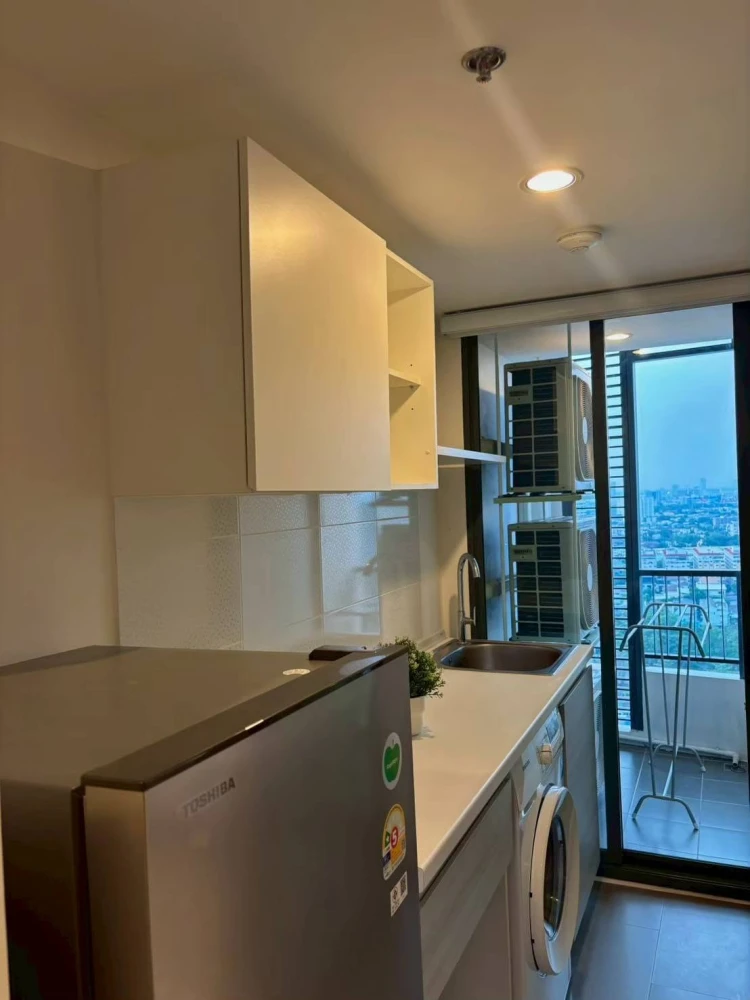ให้เช่าคอนโด เมโทร สกาย ประชาชื่น ชั้น 19 วิว City แบบห้อง Moff 1 Bed 2 ชั้น สิ่งอำนวยความสะดวกครบ จองเลย