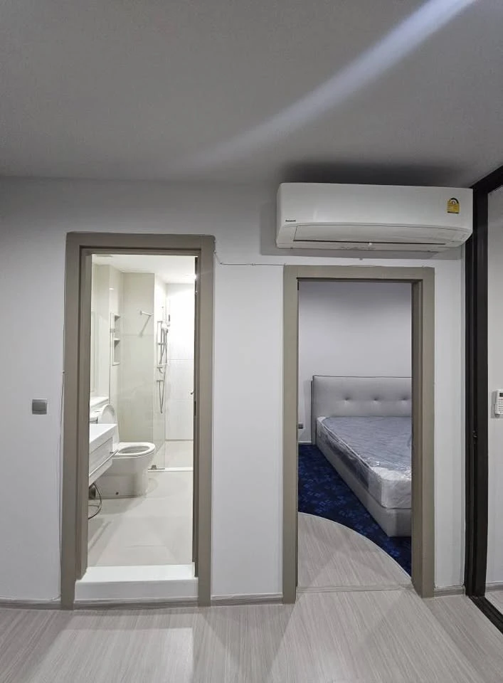 ให้เช่าคอนโด ไลฟ์ อโศก พระราม 9 ห้องน่าอยู่ พื้นที่ใช้สอยจุใจ เฟอร์ เครื่องใช้ไฟฟ้าครบ มาแต่ตัวเข้าอยู่ได้เลย