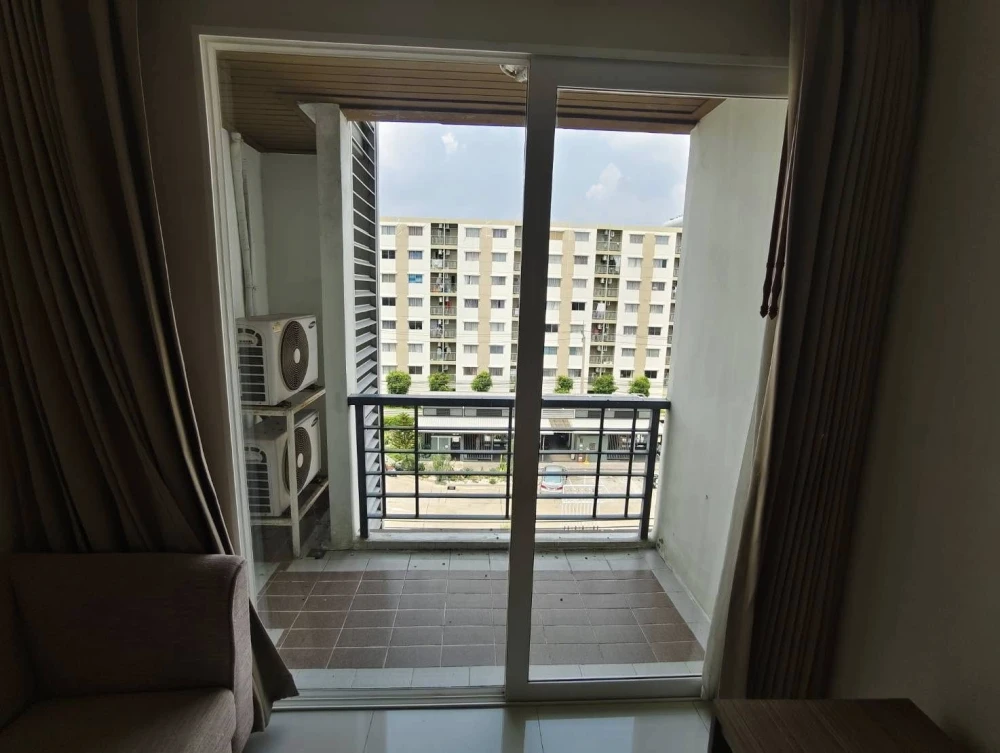 ให้เช่าคอนโด Airlink Residences Romklao ห้องพร้อมอยู่ พื้นที่ใช้สอยจุใจ ราคาไม่แรง มาจองได้แล้ววันนี้ อย่าพลาด