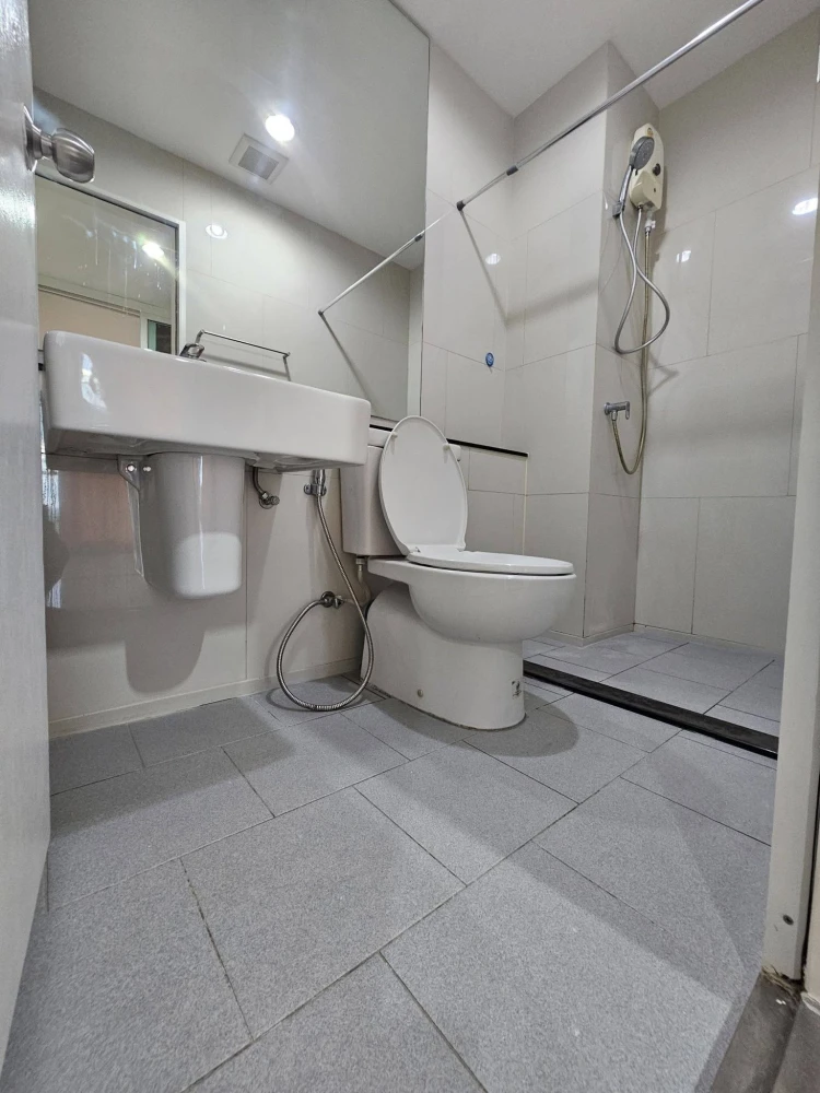 ให้เช่าคอนโด ASPIRE Erawan ห้องน่าอยู่ มาพร้อมสิ่งอำนวยความสะดวกครบครัน ราคาอย่างโดน รีบมาจองเลย