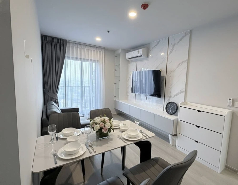 ให้เช่าคอนโด Aspire Onnut Station ห้องหัวมุมเงียบสงบไม่ติดห้องอื่น ฟอร์นิเจอร์ Built-in ดีไซน์สวย ทันสมัย ทุกพื้นที่ใช้งานได้จริง