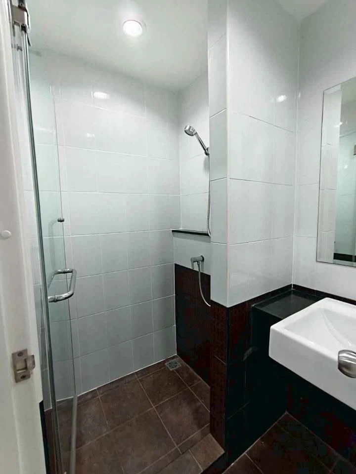 ให้เช่าคอนโด Assakarn Place Srinakarin ห้องพร้อมอยู่ สิ่งอำนวยความสะดวกครบ ราคาดี จองเลย