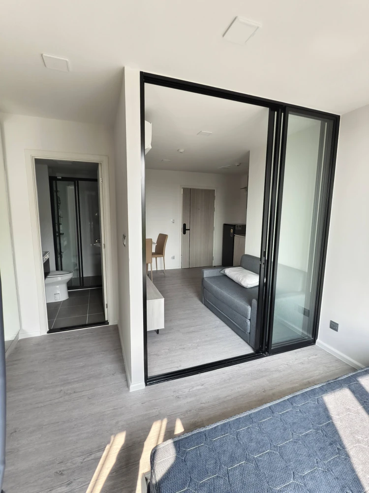 ให้เช่าคอนโด Atmoz Tropicana Bangna ห้องน่าอยู่ กั้นแยกเป็นสัดส่วน แบ่งโซนชัดเจน จองเลย อย่ารอช้า