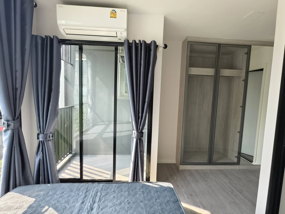 ให้เช่าคอนโด Atmoz Tropicana Bangna ห้องน่าอยู่ กั้นแยกเป็นสัดส่วน แบ่งโซนชัดเจน จองเลย อย่ารอช้า