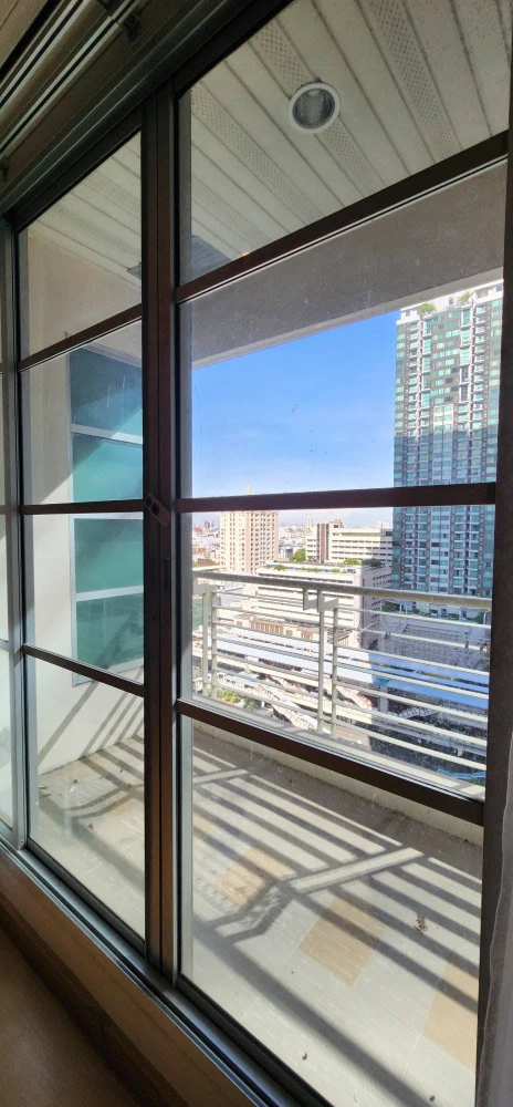 ให้เช่าคอนโด Baan Klang Krung Siam-Pathumwan ห้องใหญ่อยู่สบาย พื้นที่ใช้สอยจุใจ รีบมาจองเลย อย่าพลาด
