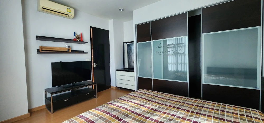 ให้เช่าคอนโด Baan Klang Krung Siam-Pathumwan ห้องใหญ่อยู่สบาย พื้นที่ใช้สอยจุใจ รีบมาจองเลย อย่าพลาด