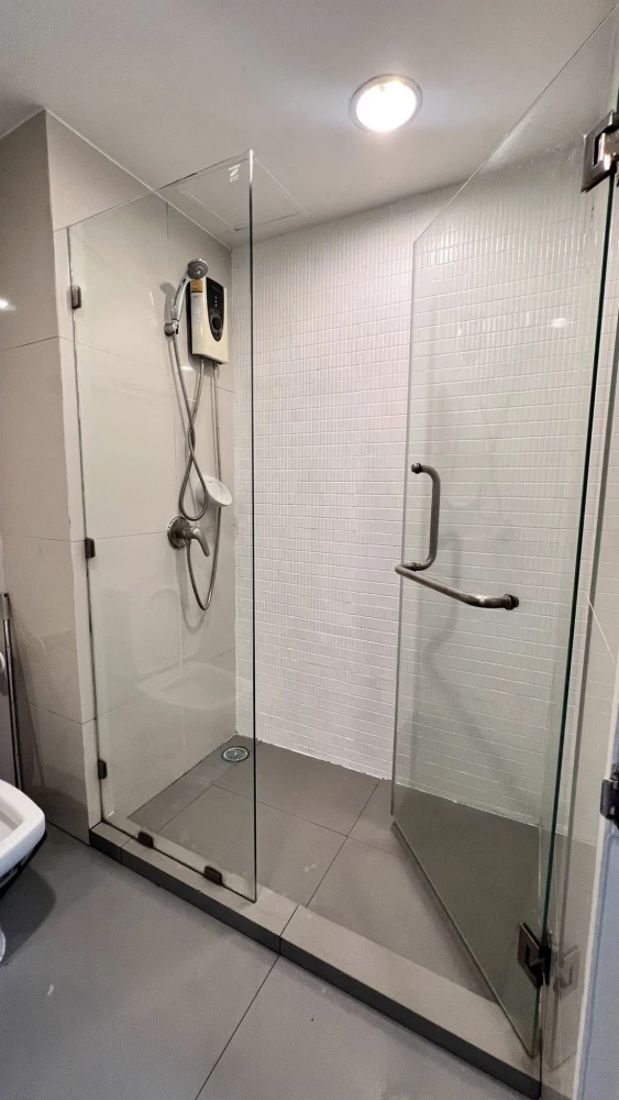 ให้เช่าคอนโด Chateau in town Phaholyothin 32 ห้องพร้อมอยู่ เฟอร์ เครื่องใช้ไฟฟ้าครบ ลากกระเป๋าเข้าอยู่ได้เลย