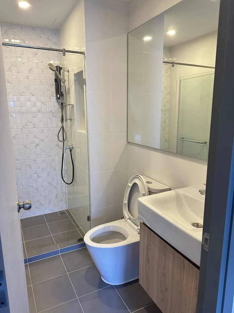 ให้เช่าคอนโด Chewathai Pinklao ห้องพร้อมอยู่ สิ่งอำนวยความสะดวกครบ ราคาคุ้ม รีบมาจองเลย อย่าพลาด