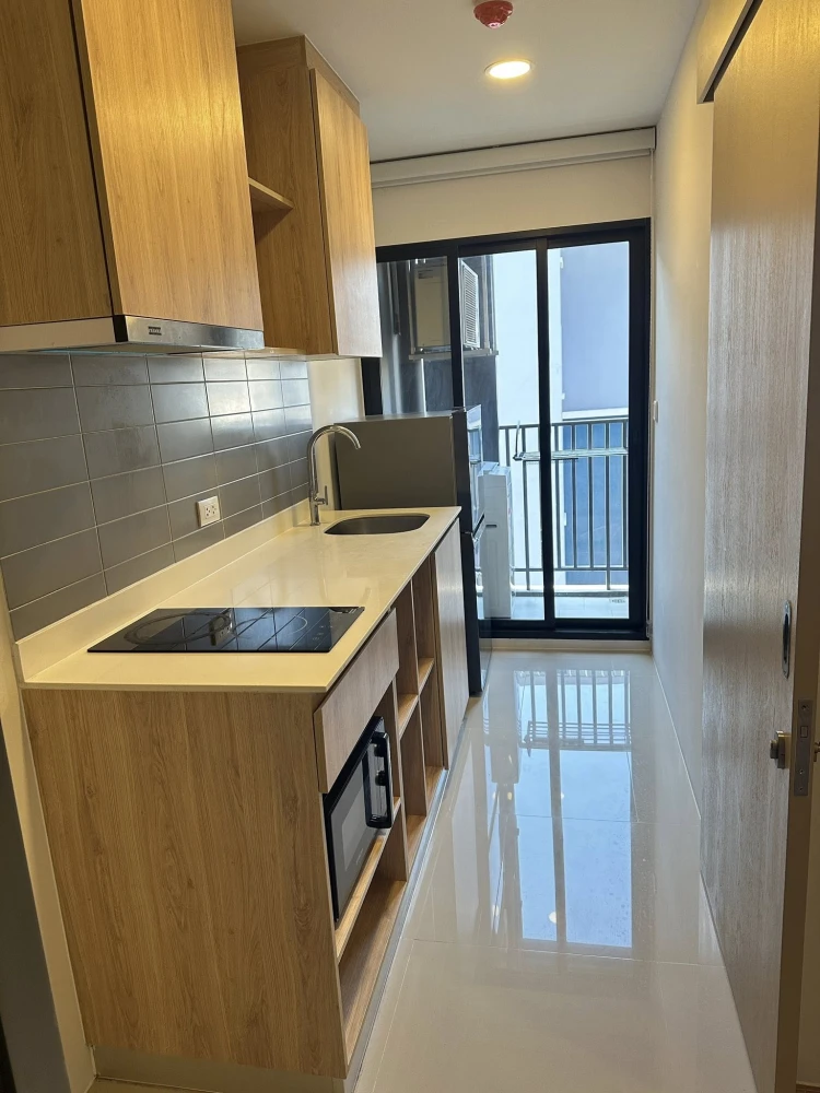 ให้เช่าคอนโด Chewathai Pinklao ห้องพร้อมอยู่ สิ่งอำนวยความสะดวกครบ ราคาคุ้ม รีบมาจองเลย อย่าพลาด